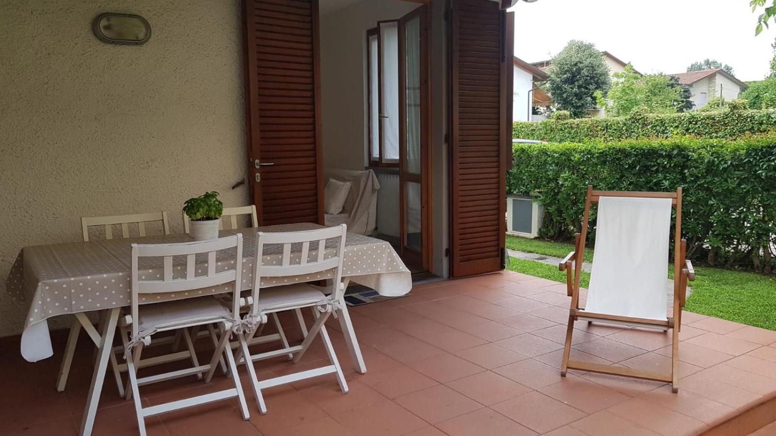 Villetta Cinquale Versilia エクステリア 写真